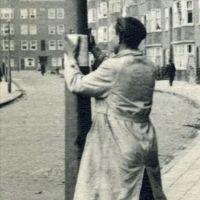 Een audiowandeling door de Amsterdamse Rivierenbuurt (1933 - 1945) cover