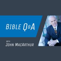 Bible Q and A with John MacArthur cover