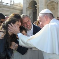 Amoris Laetitia cover