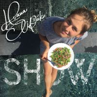 Hana Štipák SHOW cover