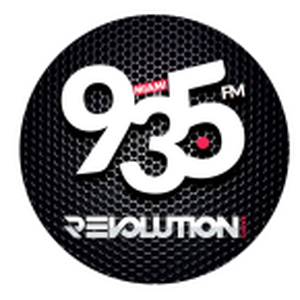 Revolution 93.5 FM logo