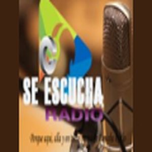 C Escucha Radio logo